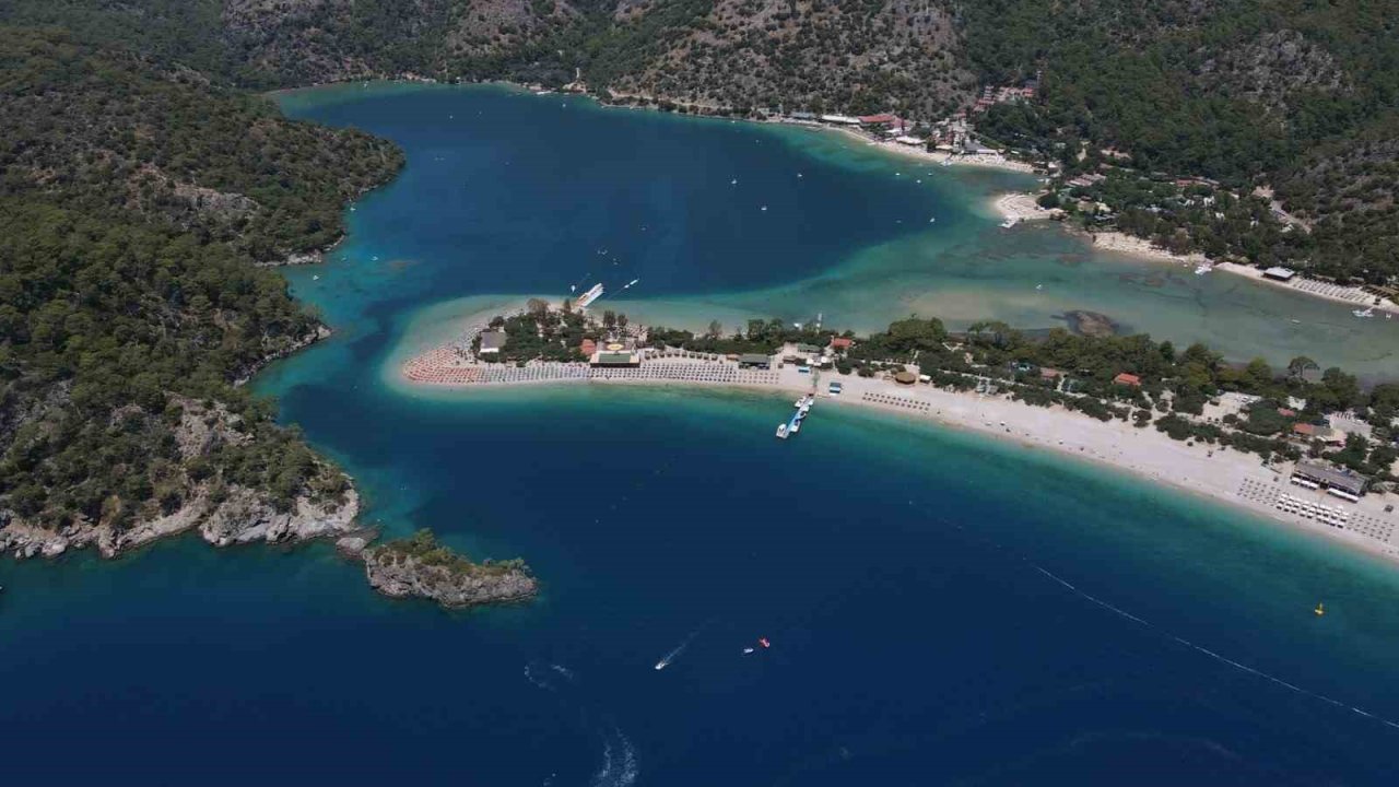 Fethiye’nin gözde plajına bayramda 18 bin 870 ziyaretçi