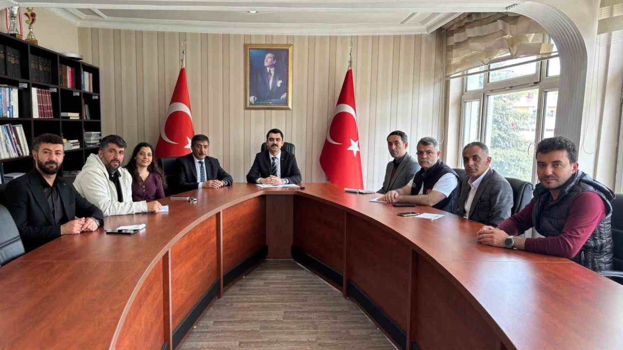 Susuz’da kamu yatırımları masaya yatırıldı, projelerde son durum değerlendirildi