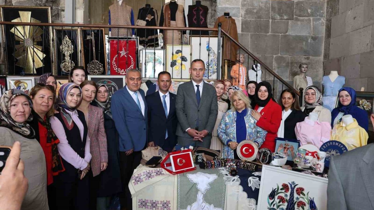 Hayat boyu öğrenme haftası şenlikleri Erzurum’da başladı