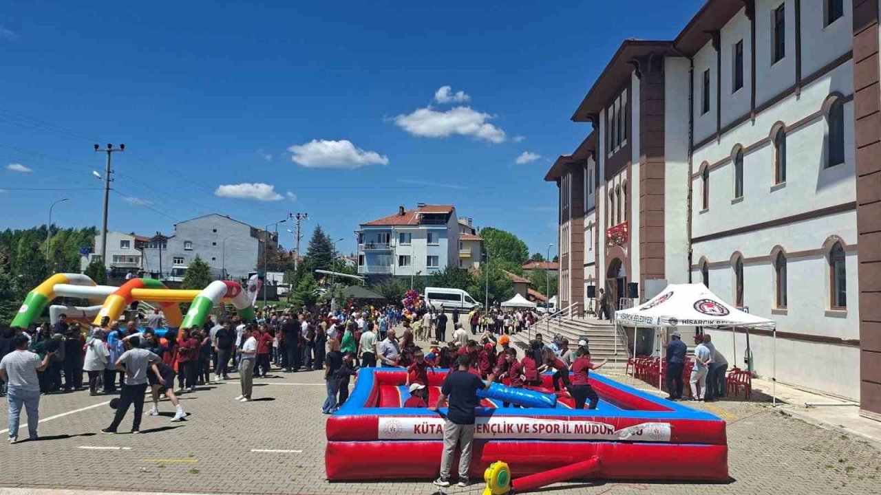 Hisarcık’ta "Spor Her Yerde" etkinliği coşkuyla gerçekleştirildi