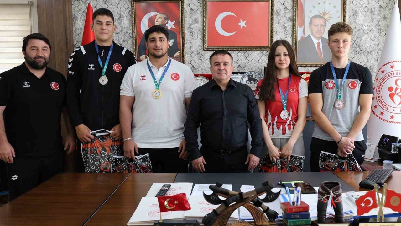 Bilecikli sporcular Türkiye Şampiyonası’nda dereceler elde etti