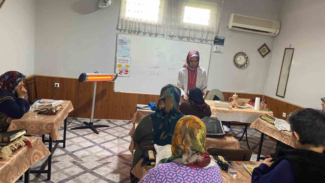 Çilimli’de kursiyerlere sağlık farkındalık eğitimi