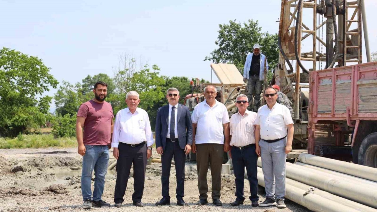 Dikmeli Köyü’nde içme suyu için sondaj çalışmaları sürüyor