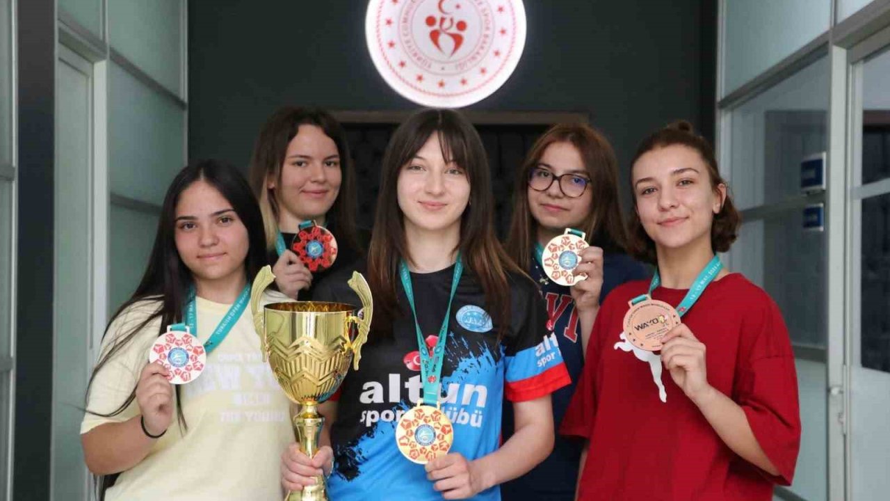 Dünya Kupası’ndan Kayseri’ye 9 madalya