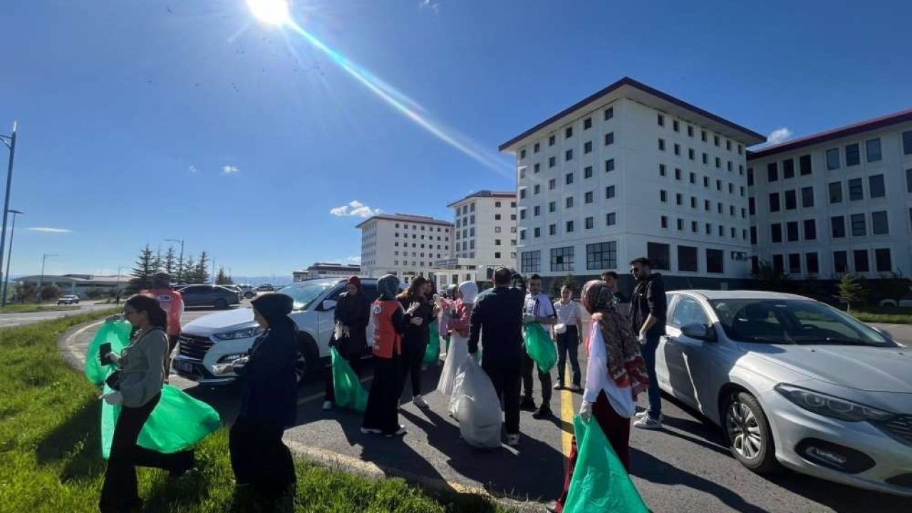 Üniversitede "Bulmak İstediğin Gibi Bırak" çevre seferberliği