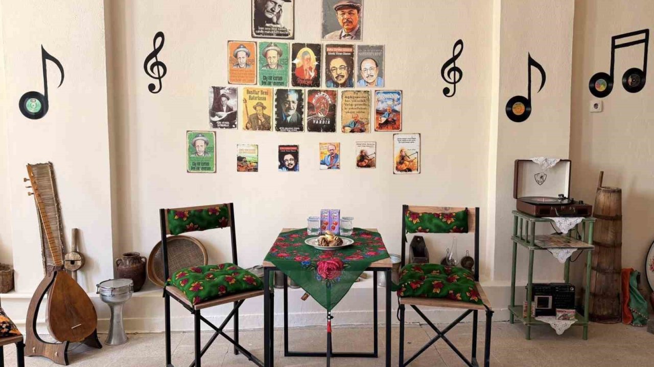 Bu kafede her şey nostaljik