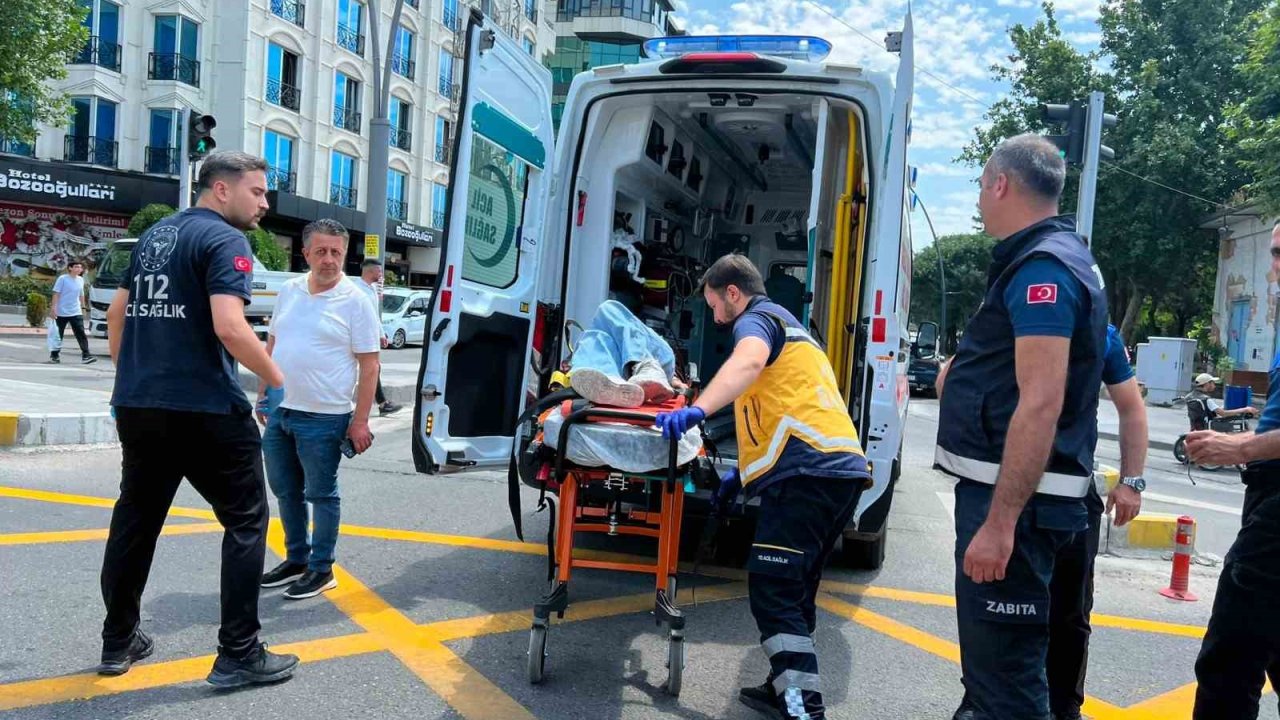 Batman’da motosiklet yayaya çarptı: 2 yaralı