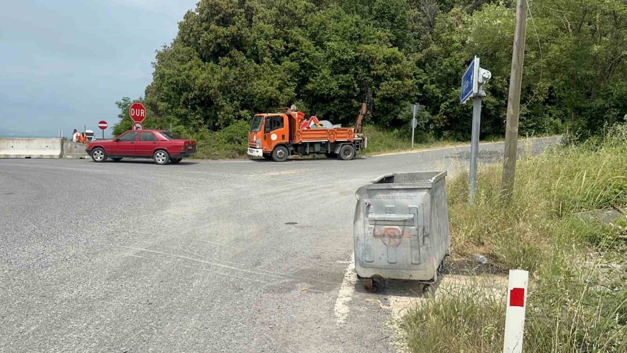 Çekirdek paketinden uyuşturucu çıktı, parmak izi tespit edilen şüpheli, "Çekirdek yiyip paketini attık"