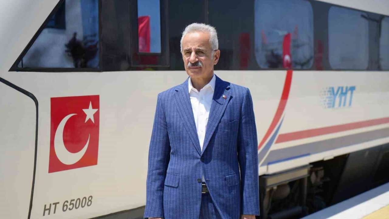 Bakan Uraloğlu: "Halkalı-Kapıkule Hızlı Tren Hattı’nı yıl sonuna kadar hizmete açacağız"