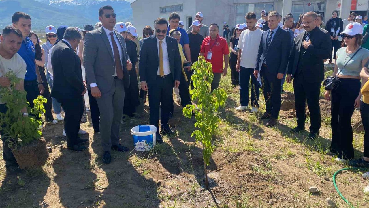 Ceza İnfaz Personeli Günü’nde fidan dikim etkinliği düzenlendi