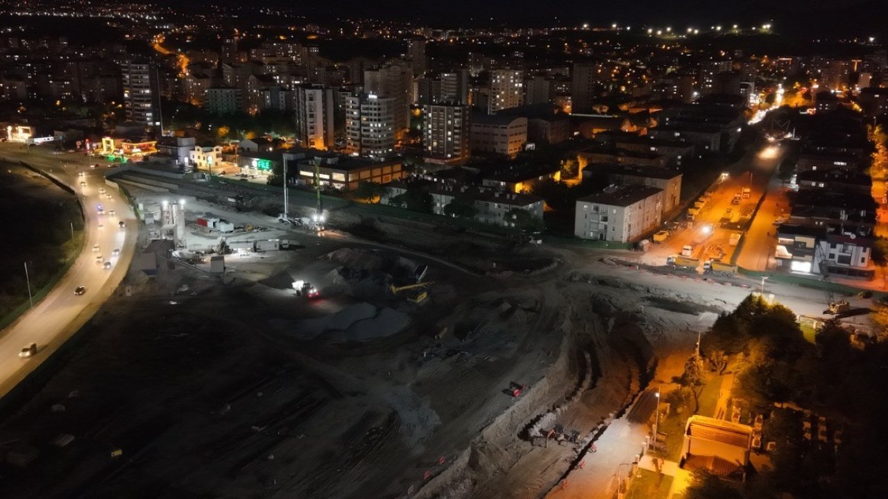 Kartal Katlı Kavşağı’nda çalışmalar aralıksız sürüyor