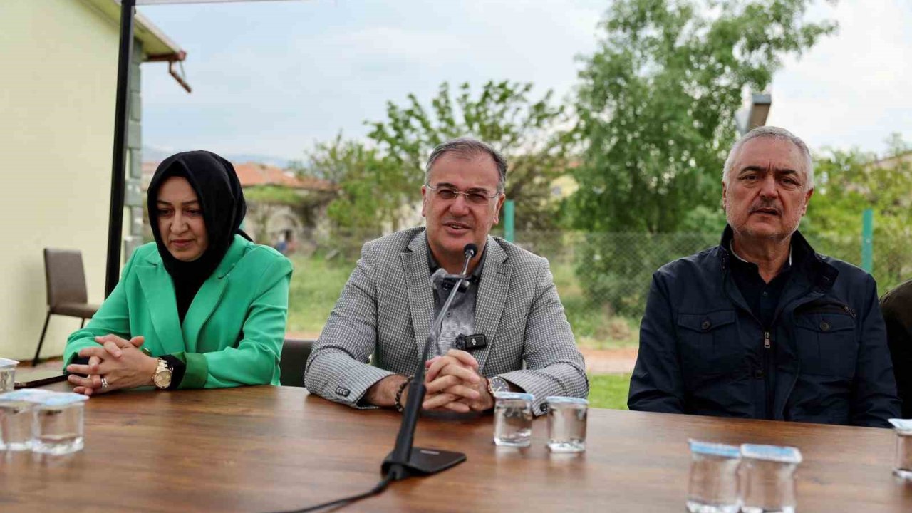 Başkan Özdoğan: "Hacılar’a yakışır şekilde hizmet etmek için