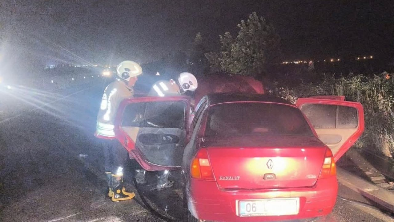 Kırıkhan’da otomobil  yangını
