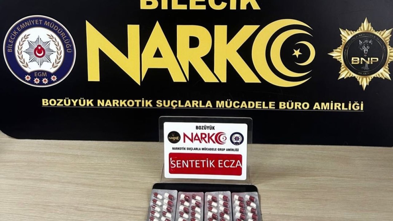 Bilecik’te bir araç ve 2 şahıs üzerinde yapılan aramada uyuşturucu madde ele geçirildi