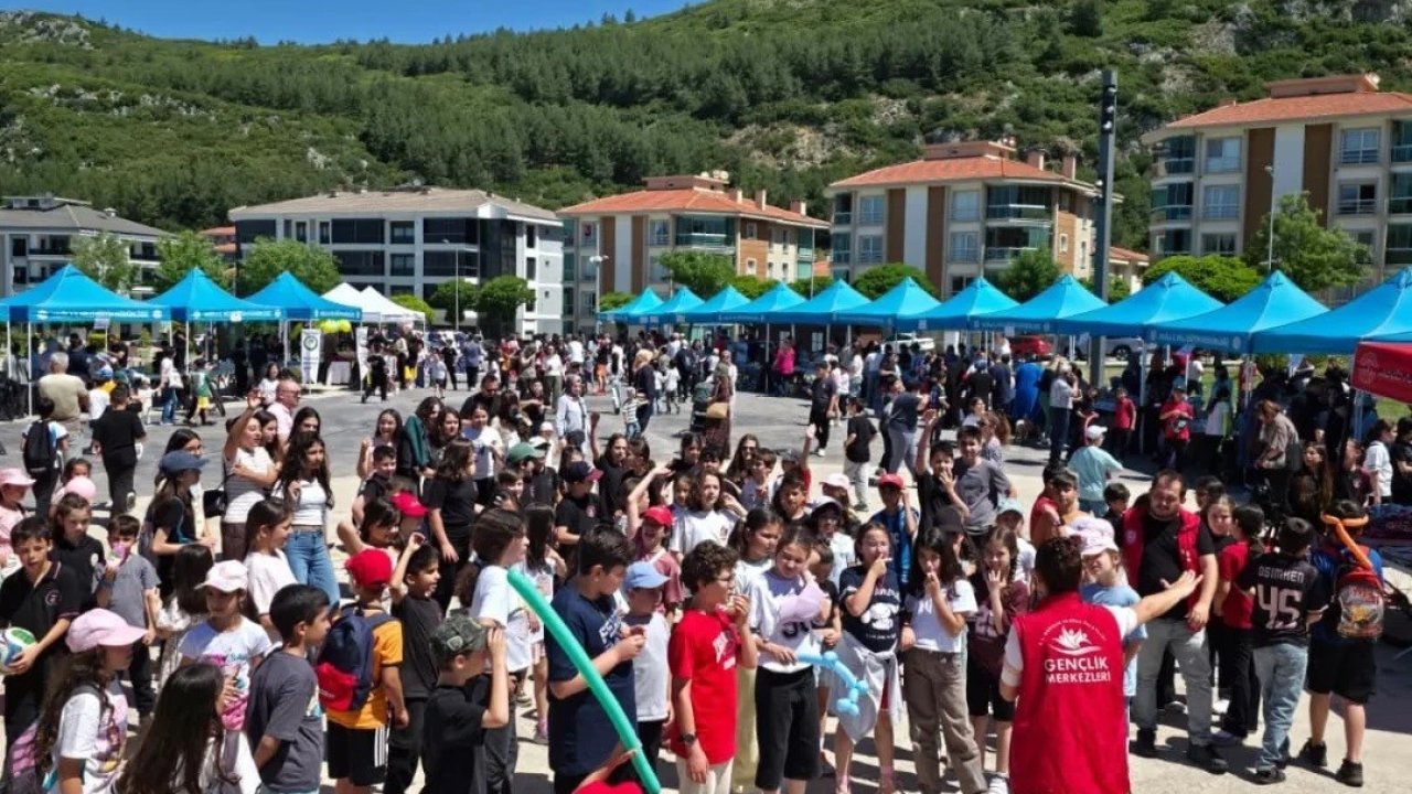 Menteşe’de çocuk şenliği coşkusu