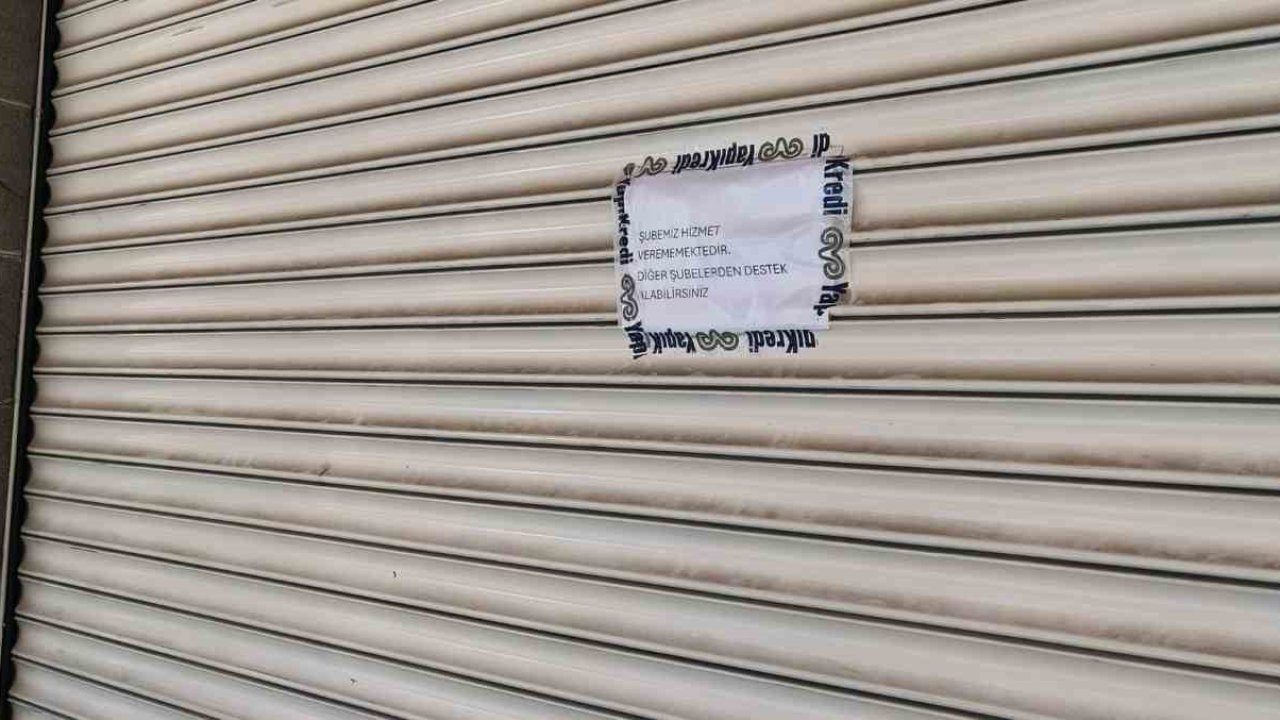 Diyarbakır’da Yapı Kredi Bankası Şubesi’ne silahlı saldırı