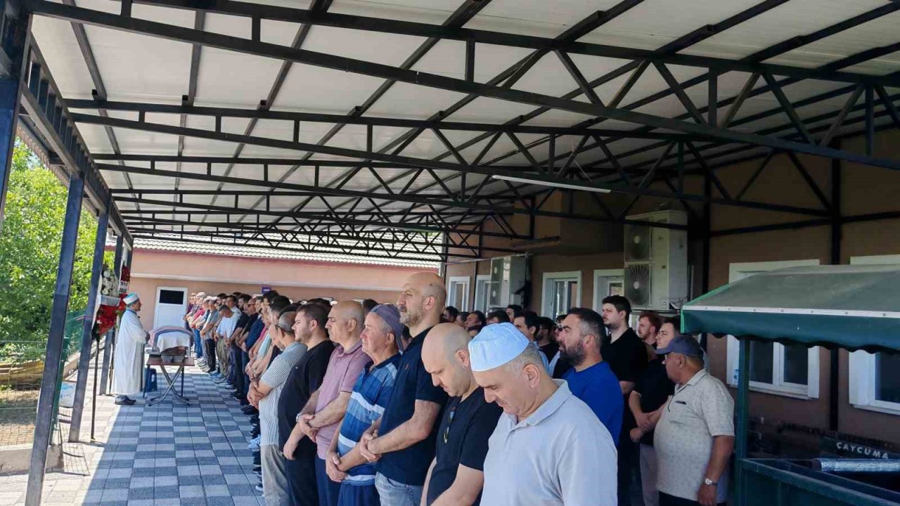 Alper Başören gözyaşları arasında son yolculuğuna 