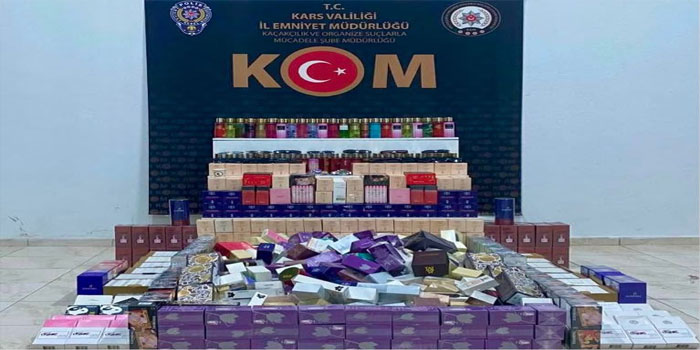 Kars Emniyeti'nden 3 İş Yerine Eş Zamanlı Kaçakçıl