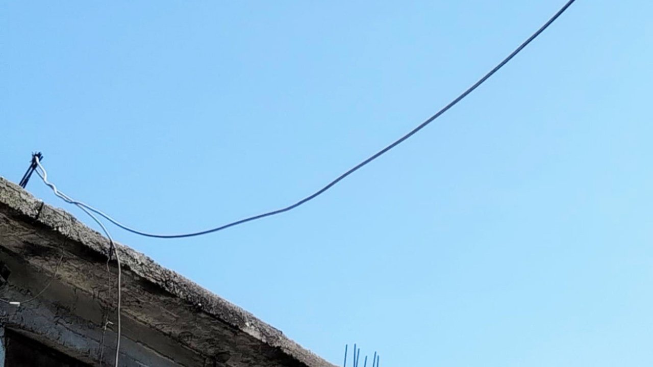 Şanlıurfa’da pes dedirten olay: Kaçak elektrikle araç şarj istasyonu