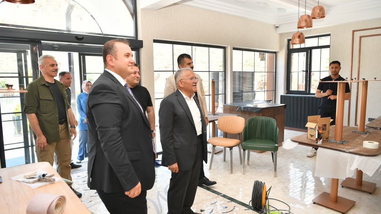 Başkan Büyükkılıç, MÜLHEM Kayseri Mutfağı’nda incelemelerde bulundu