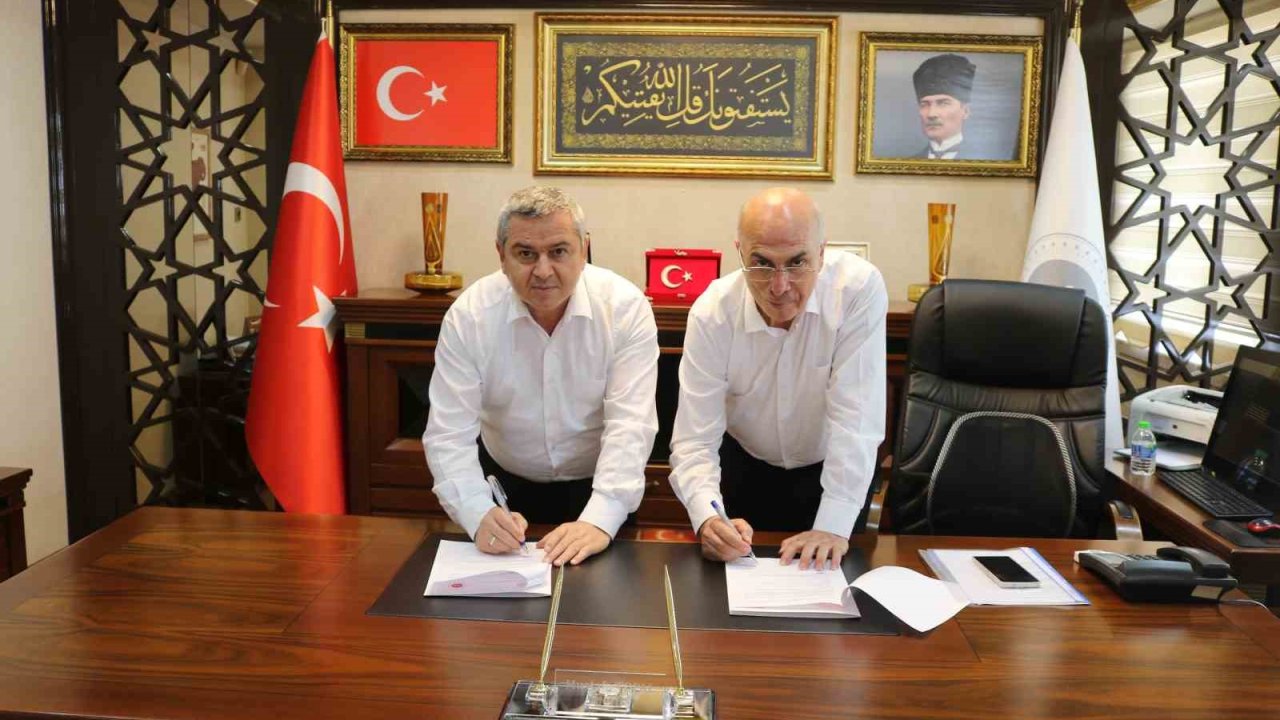Mersin’de devlet korumasındaki çocuklar için ’İlk Şefkat Projesi’ protokolü imzalandı