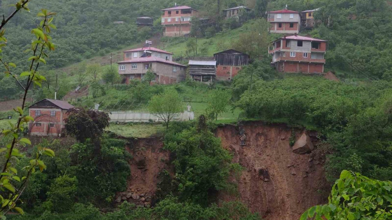 Giresun’da aşırı yağışların bilançosu büyüyor