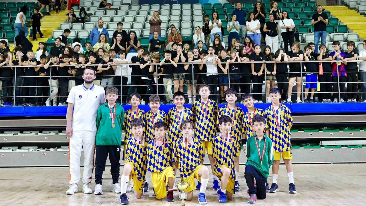 MTK Koleji’nde spor ve sanata yapılan yatırımlar başarıyla taçlanıyor