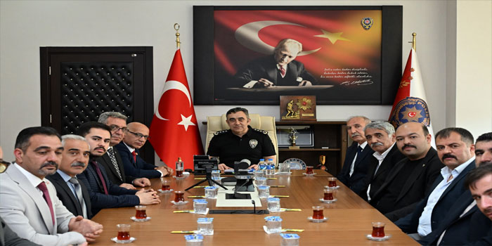 MHP Kars Teşkilatından İl Emniyet Müdürü Tombul’a Ziyaret