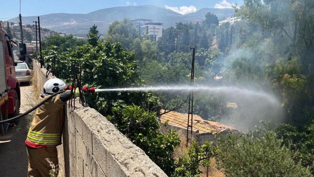 Kırıkhan’da bahçe yangını