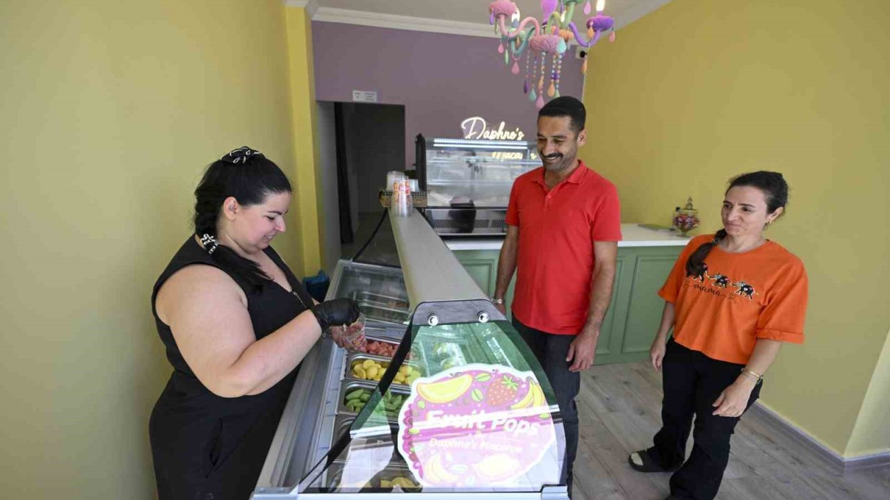 Mersin Büyükşehir Belediyesi üretici kadınları ekonomiye kazandırıyor