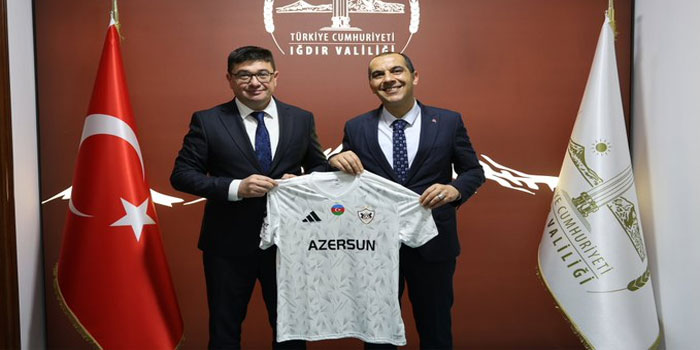 Azerbaycan Kars Başkonsolosu Aliyev’den Vali Taşol