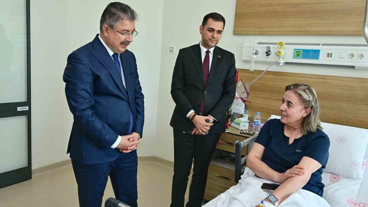 Vali Yılmaz’dan şehitin kardeşine ’geçmiş olsun’ ziyareti