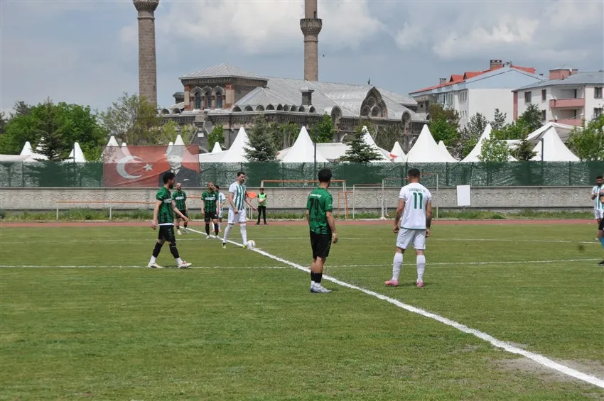 Kars 36 Spor BAL’daki Yerini Korudu