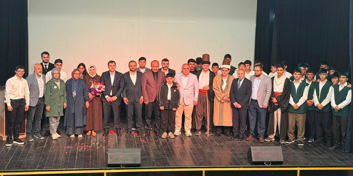 Kars’ta “Gönüller Almaya Geldik” büyük beğeni topl