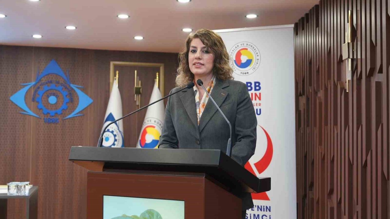 ETSO’da "Tarımda kadın eli" projesiyle 200 kadın çiftçi sertifikasını aldı