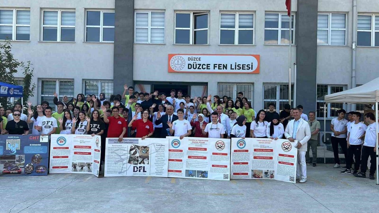 Düzce’de öğrencilerin bilim ve sanat projeleri görücüye çıktı