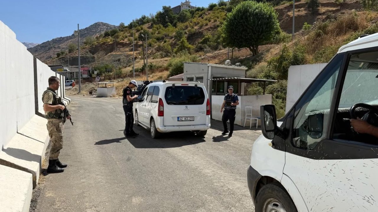 Sason’da "Huzurlu Sokak Uygulaması" denetimleri sürüyor