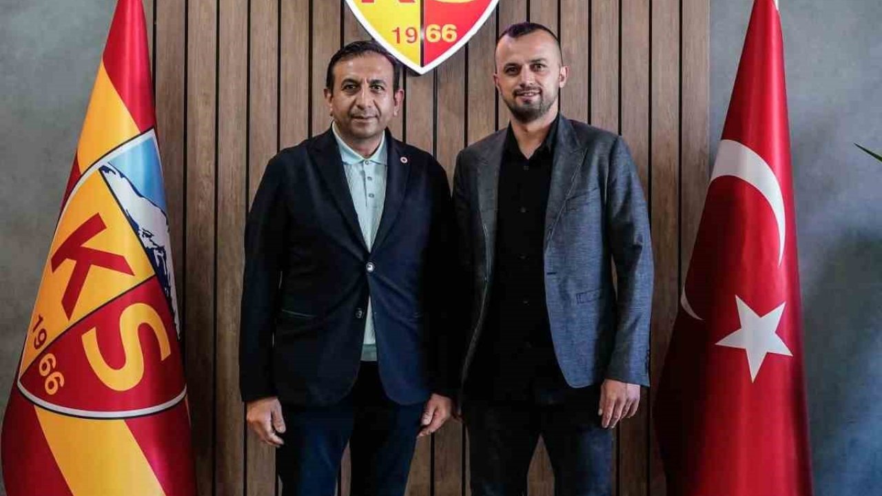 İlhan Parlak, Kayserispor’da genel koordinatörlük görevine getirildi