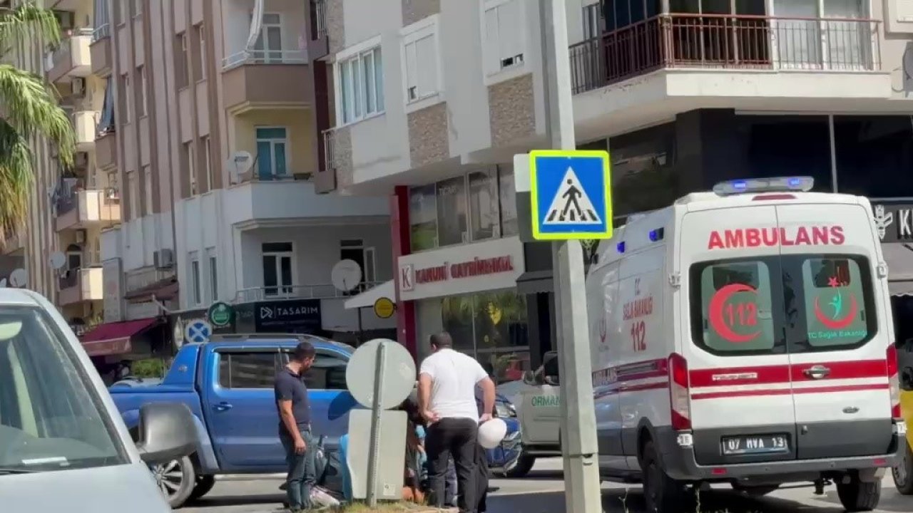 Kamyonet ile motosiklet çarpıştı:1 yaralı