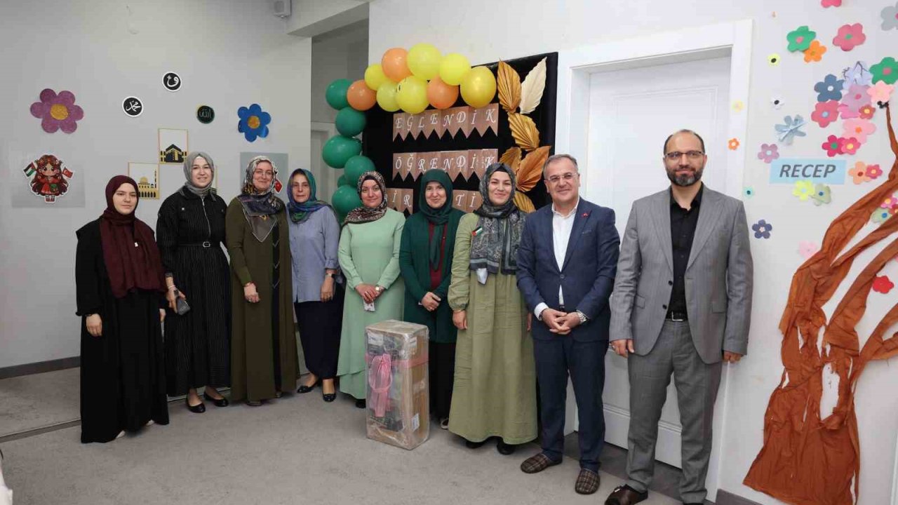 Başkan Özdoğan: "Kur’an’ı hayatımıza rehber edinmek büyük bir değerdir"