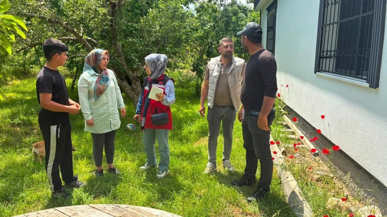 Selden etkilenen Gümüşler beldesine psikososyal destek