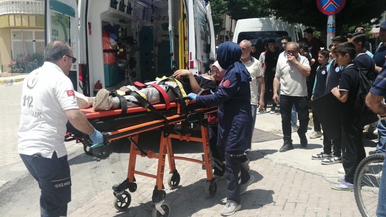 Isparta’da otomobil ile motosiklet çarpıştı: 1 yaralı