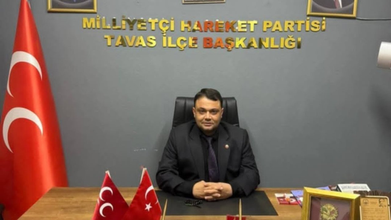 Denizli MHP’de 2 ilçe başkanı görevinden istifa etti