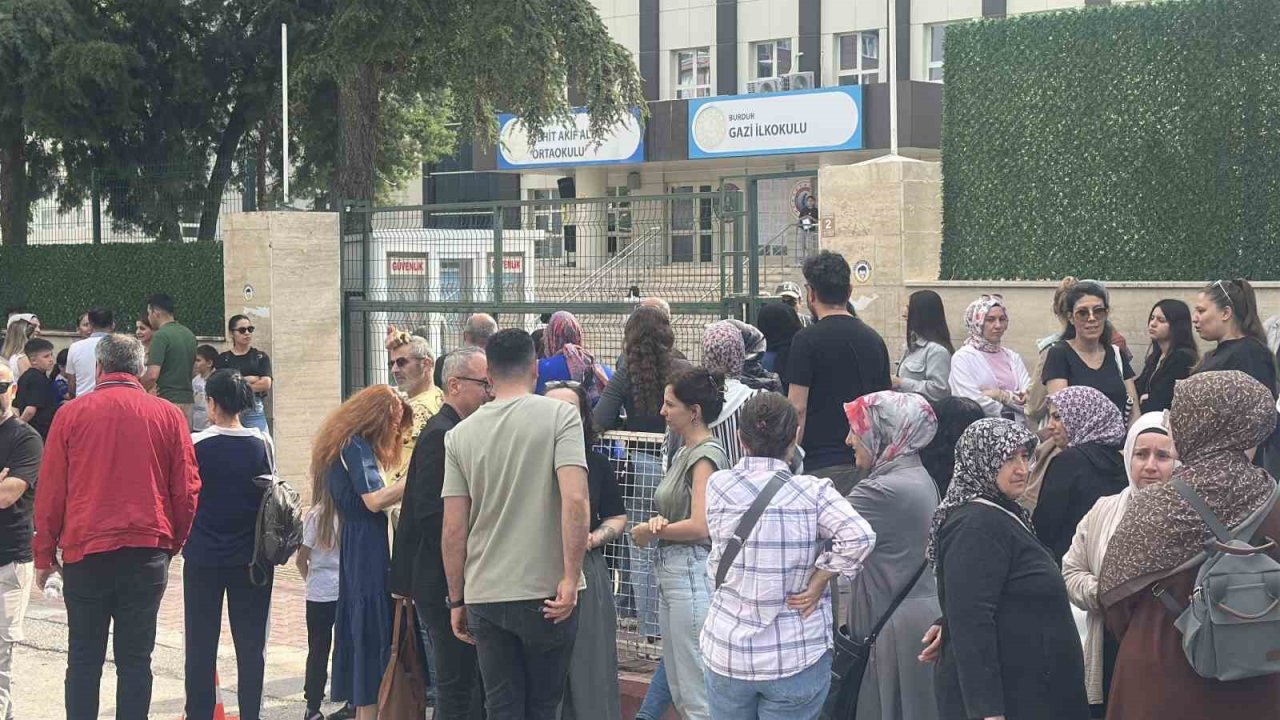 Burdur’da 2 bin 317 öğrenci LGS heyecanı yaşıyor