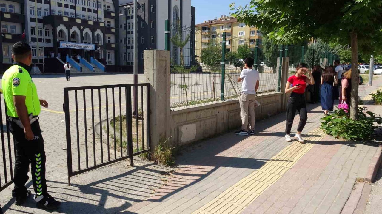 Malatya’da 10 bin 109 öğrenci LGS heyecanı yaşadı