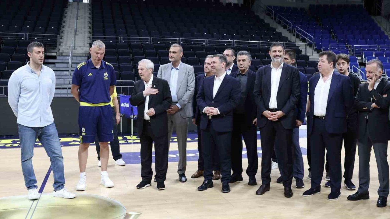 Aziz Yıldırım ve yönetim kurulundan, Fenerbahçe Beko’ya başarı dileği