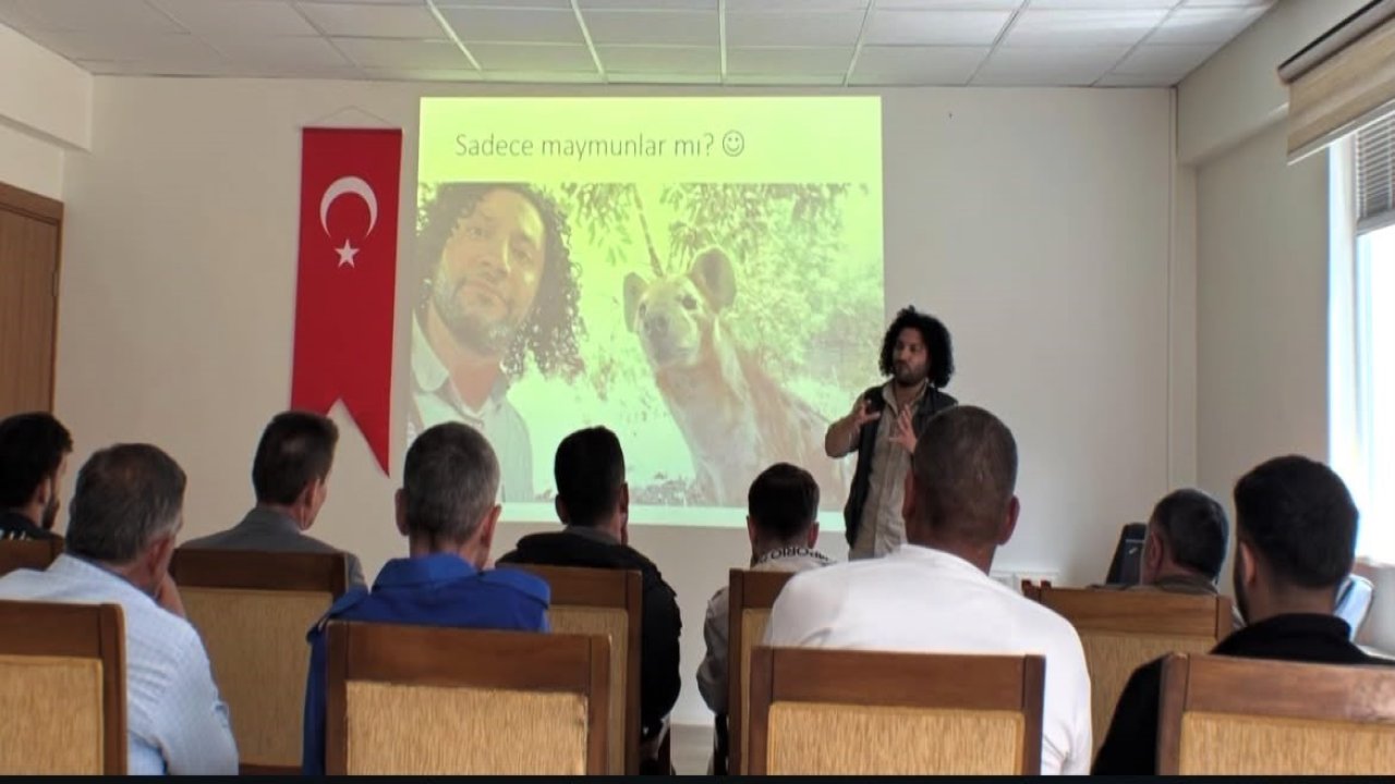 Bayburt’ta denetimli serbestlik yükümlülerine çevre semineri