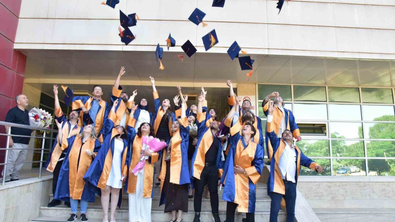 Su Ürünleri Fakültesi mezunlarını geleceğe uğurladı