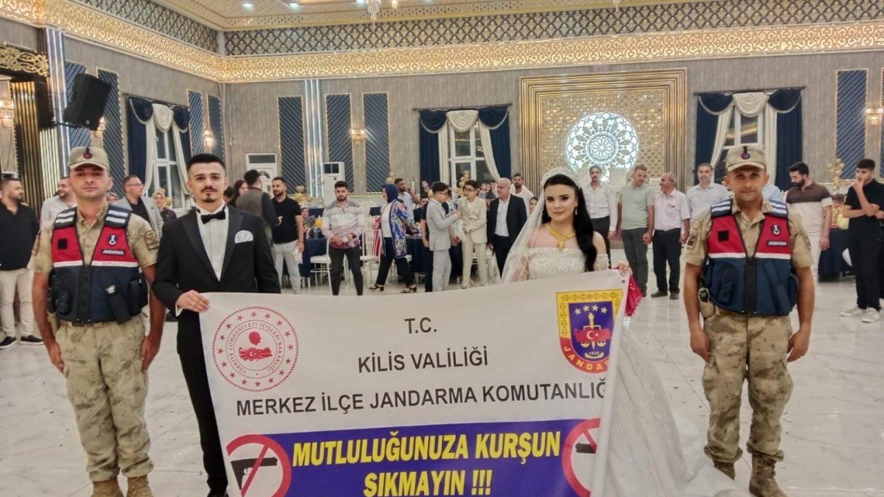 Kilis’te ’Mutluluğunuza Kurşun Sıkmayın’ uyarısı