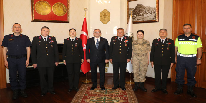 Kars İl Jandarma Komutanlığı'ndan Kars Valisi Ziya Polat'a ziyaret